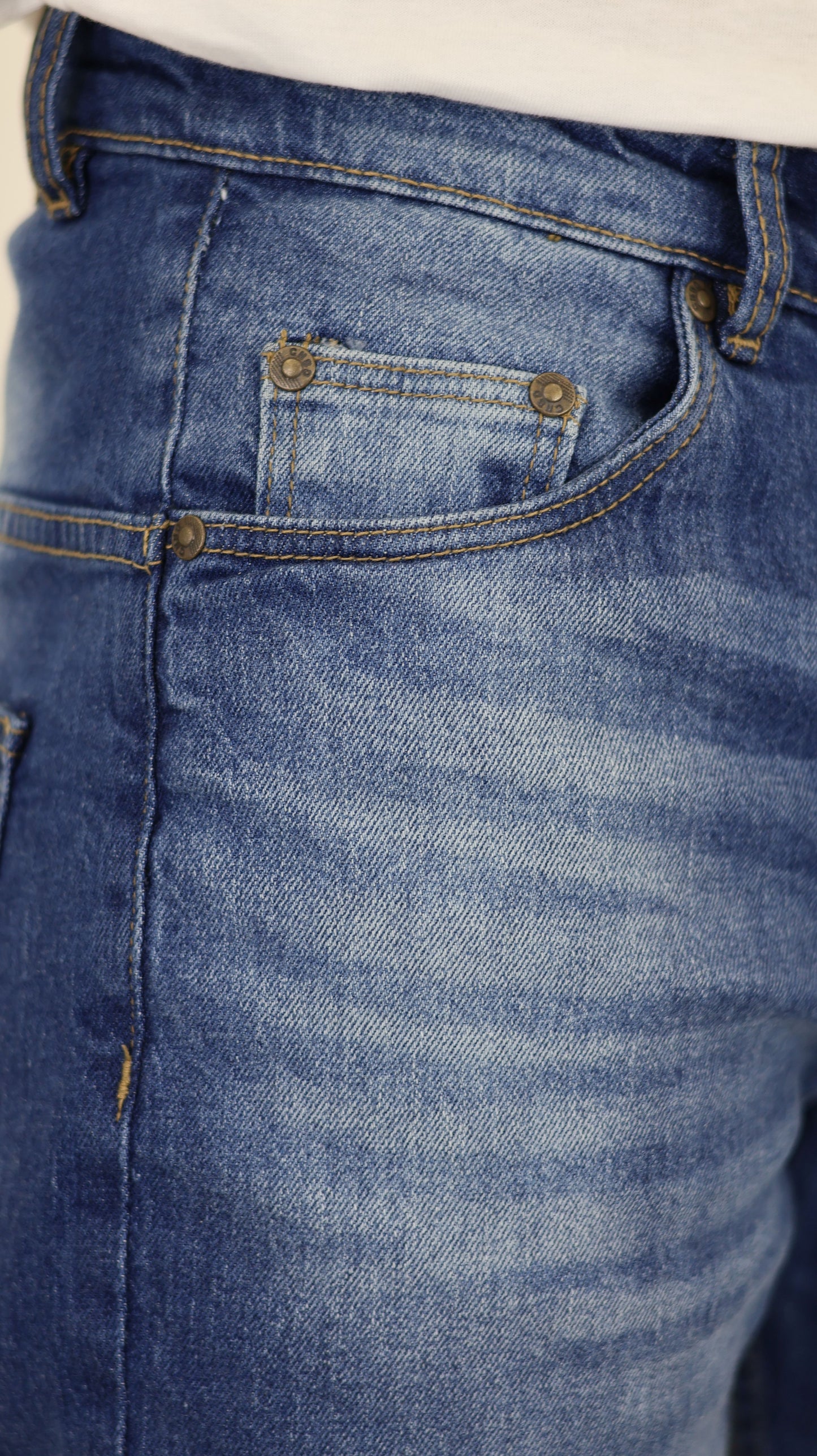 M8 Melbourne Men's Slim Straight Comfort Denim Mid Blue