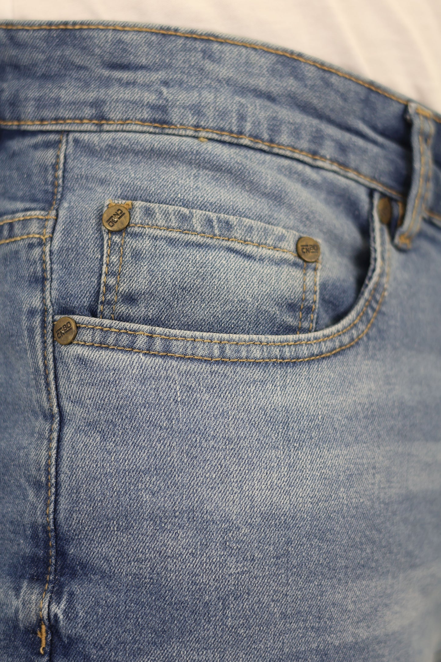 M10 Melbourne Men's Slim Straight Comfort Denim Indigo Mid Blue