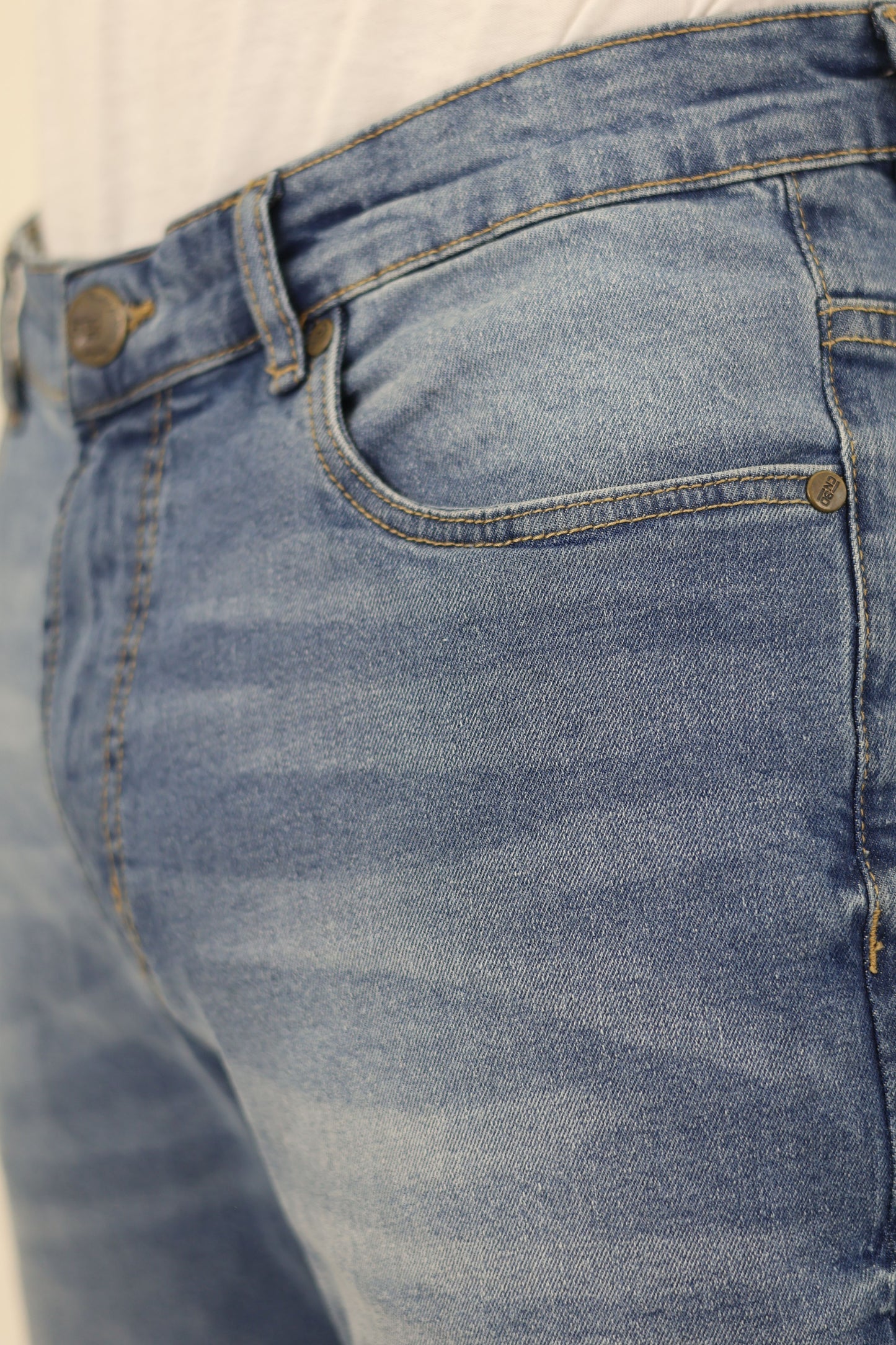 M10 Melbourne Men's Slim Straight Comfort Denim Indigo Mid Blue