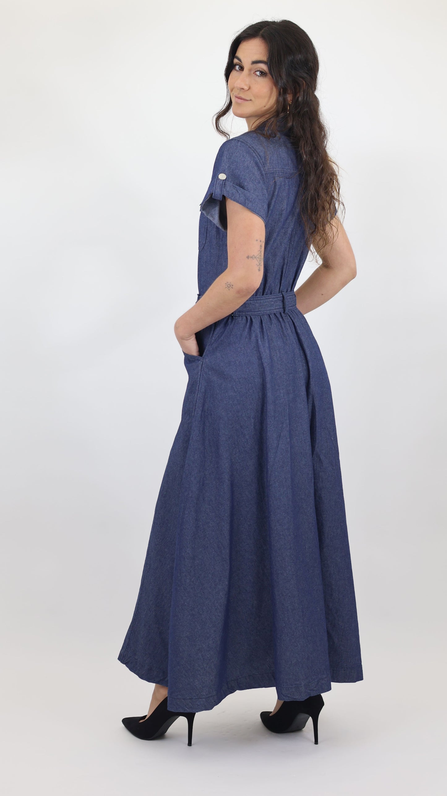 W744 Women’s Button-Up Short Sleeve Chambray Midi Dress